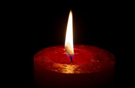 Emerger de las tinieblas–Un testimonio para  compartir