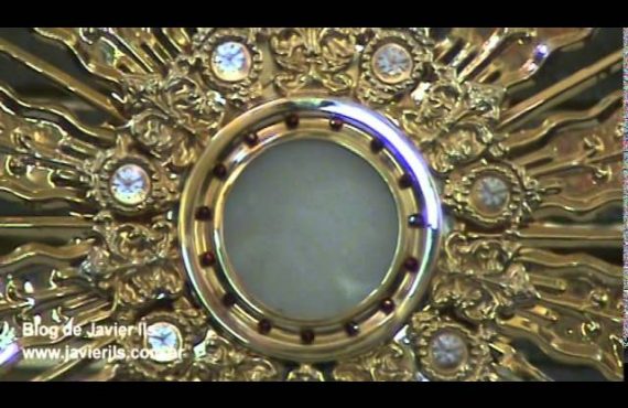 Oración de Sanación, Liberación y Exorcismo ante el Santísimo